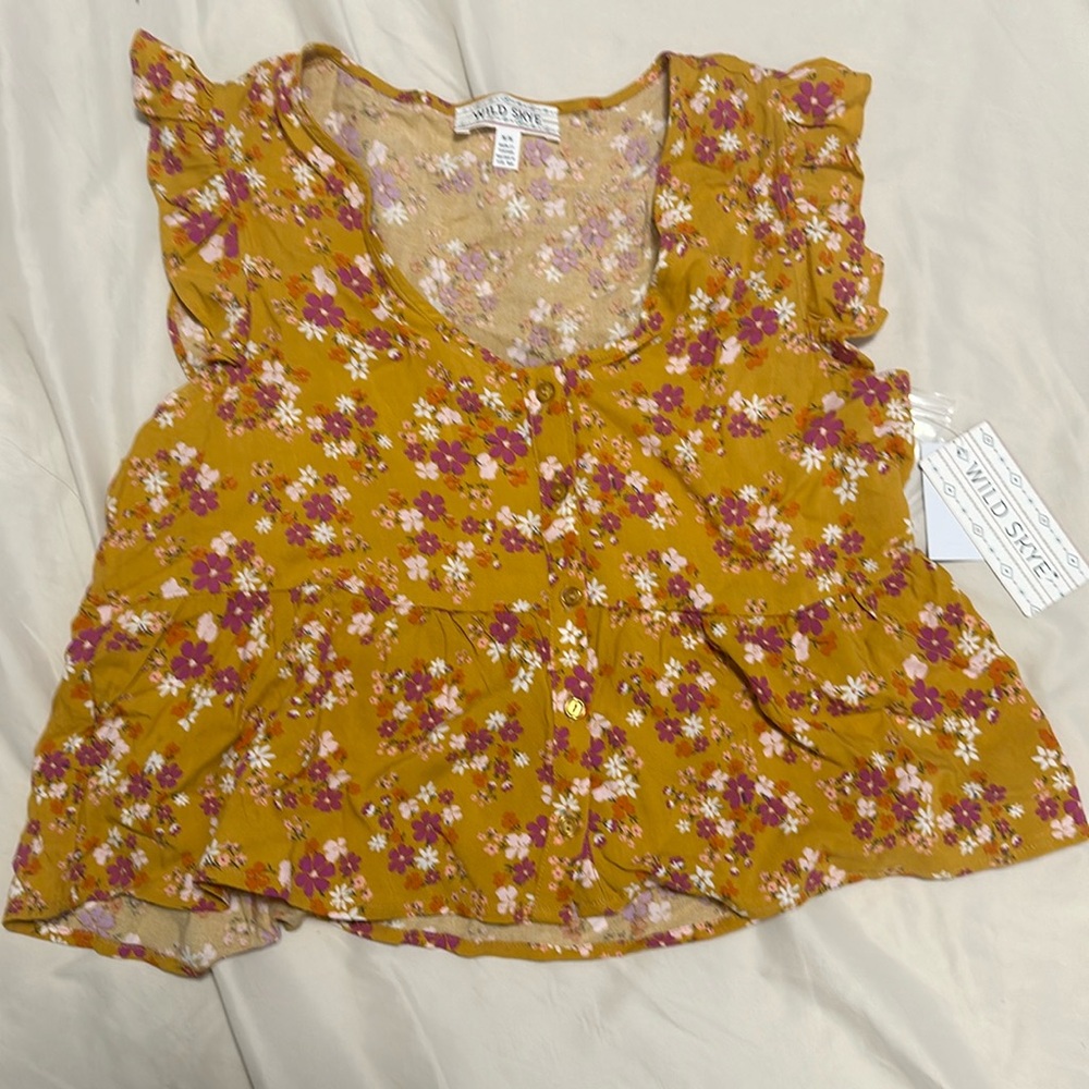 3/$20 Summer babydoll top medium floral